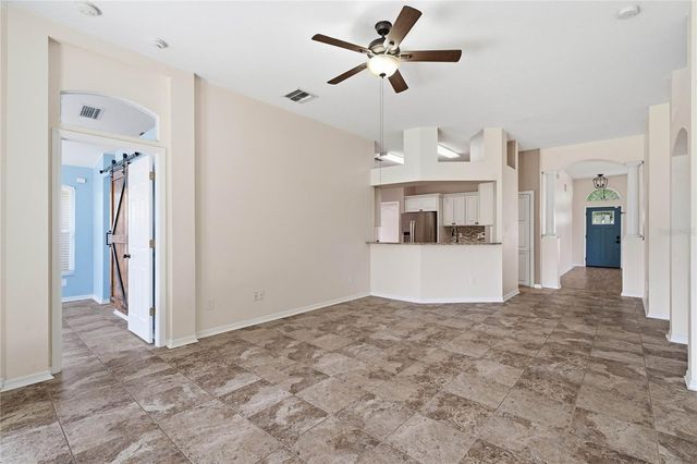 19520 MORDEN BLUSH DRIVE, Lutz, FL 33558