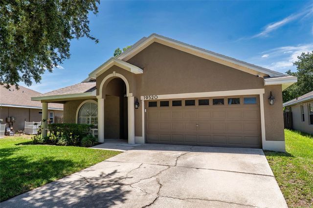 19520 MORDEN BLUSH DRIVE, Lutz, FL 33558