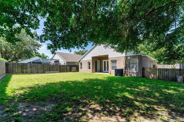 19520 MORDEN BLUSH DRIVE, Lutz, FL 33558