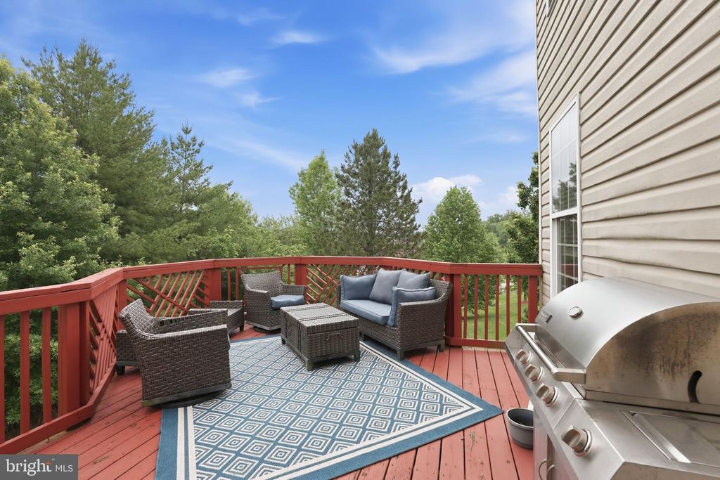 Image 27 of property listing at 1908 ORCHARD HILL DR, Fort Washington, MD 20744