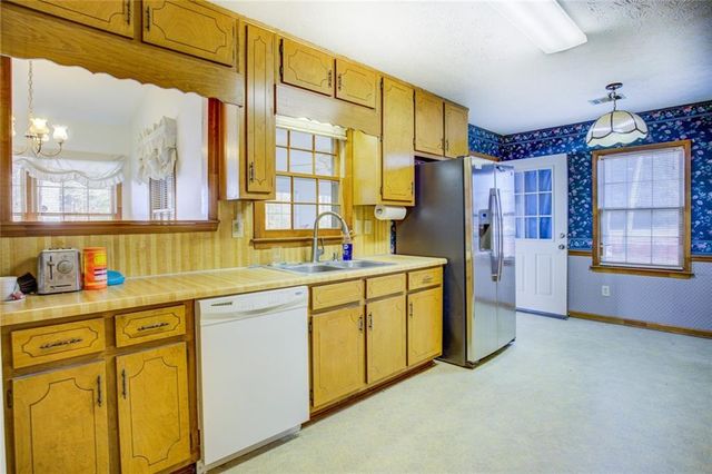 1576 Cherry Hill Court, Conyers, GA 30094