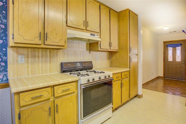 1576 Cherry Hill Court, Conyers, GA 30094