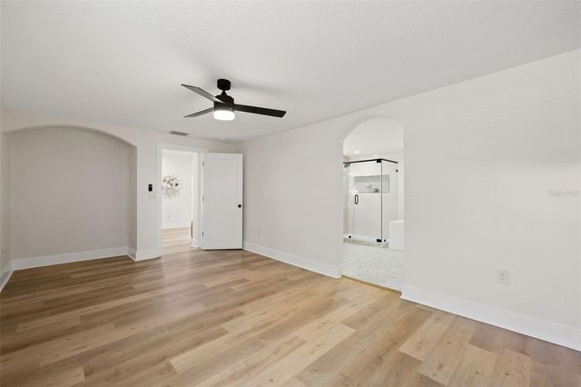 103 E LAMBRIGHT STREET, Tampa, FL 33604