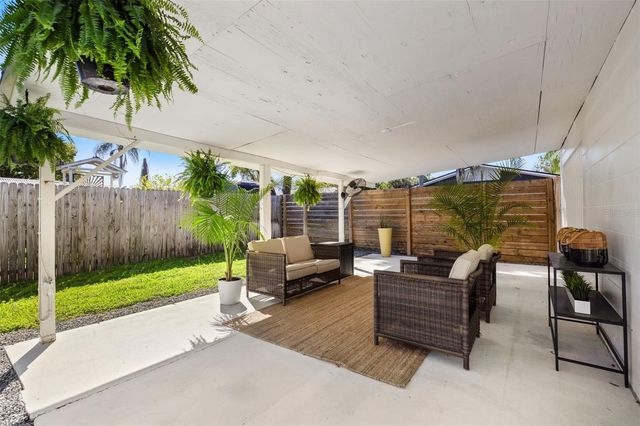 103 E LAMBRIGHT STREET, Tampa, FL 33604