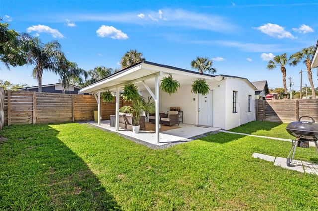 103 E LAMBRIGHT STREET, Tampa, FL 33604