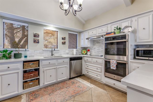 7604 Lairds Lane, Dallas, TX 75248