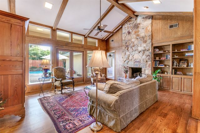 7604 Lairds Lane, Dallas, TX 75248