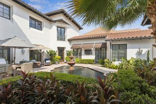 5004 Chestnut Street, Bellaire, TX 77401