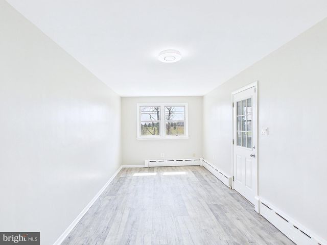 6030 RESTVIEW DR, Harrisburg, PA 17112