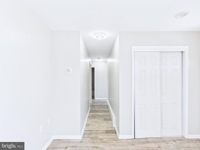 6030 RESTVIEW DR, Harrisburg, PA 17112