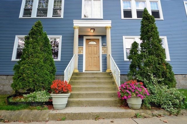 103 Welles Ave 1L, Boston, MA 02124