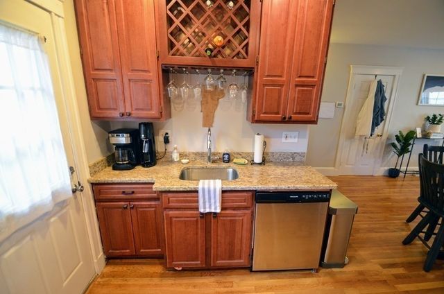 103 Welles Ave 1L, Boston, MA 02124