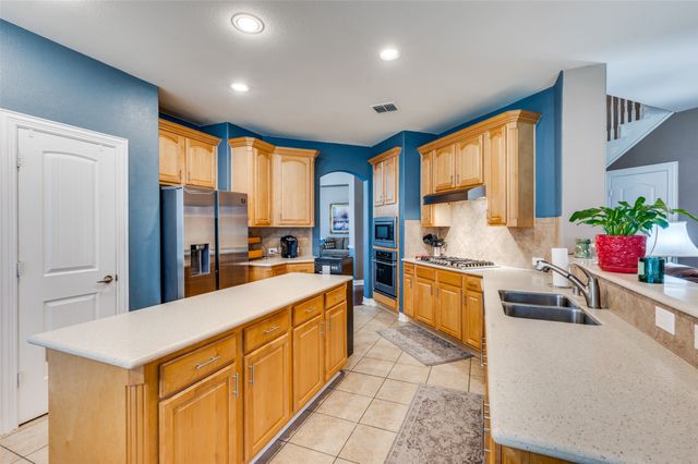 110 Paradise Cove, Shady Shores, TX 76208