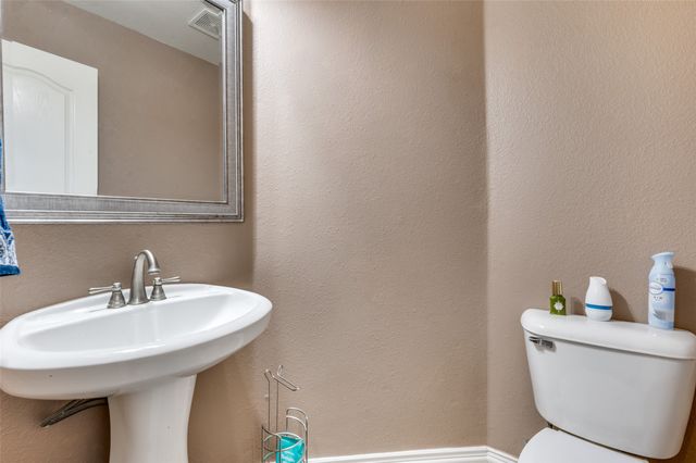 110 Paradise Cove, Shady Shores, TX 76208