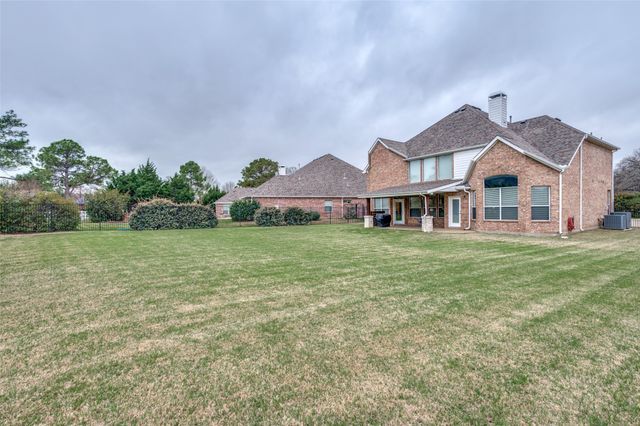 110 Paradise Cove, Shady Shores, TX 76208