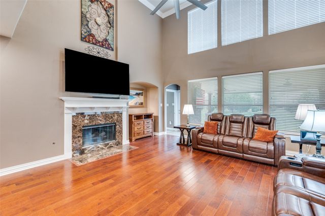 110 Paradise Cove, Shady Shores, TX 76208