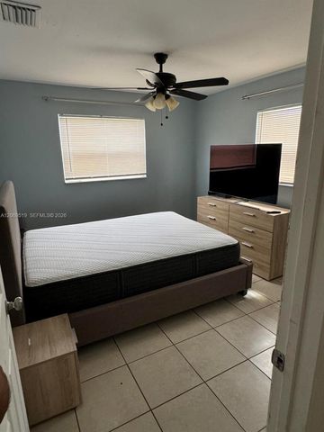 1281 W 35th Street, Riviera Beach, FL 33404