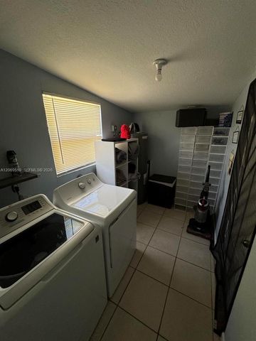 1281 W 35th Street, Riviera Beach, FL 33404