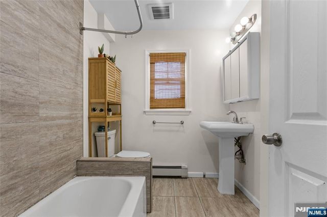 316 15th Place, Prospect Park, NJ 07508