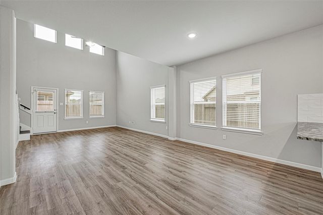 2106 Spring Hollow Drive, Baytown, TX 77521