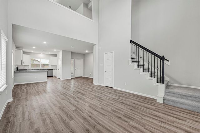 2106 Spring Hollow Drive, Baytown, TX 77521