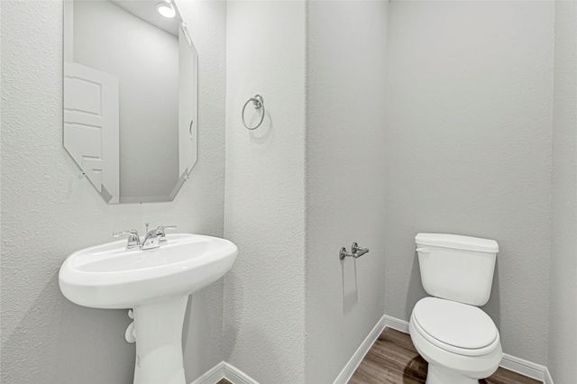 2106 Spring Hollow Drive, Baytown, TX 77521