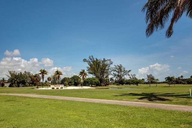511 Lucerne Avenue 316, Lake Worth Beach, FL 33460