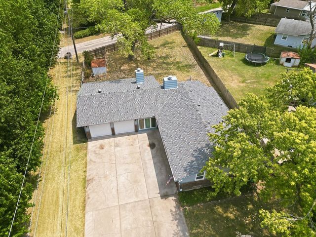 6760 N Tarrytown St, Park City, KS 67219