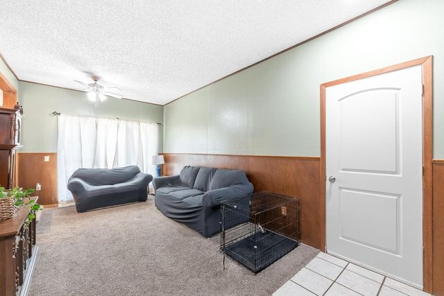 6760 N Tarrytown St, Park City, KS 67219