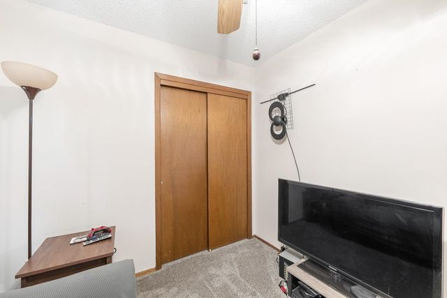 6760 N Tarrytown St, Park City, KS 67219