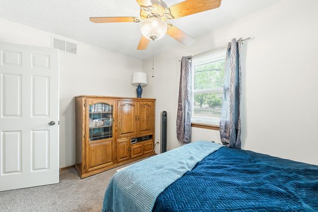 6760 N Tarrytown St, Park City, KS 67219