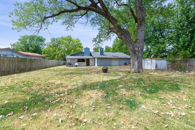 6760 N Tarrytown St, Park City, KS 67219