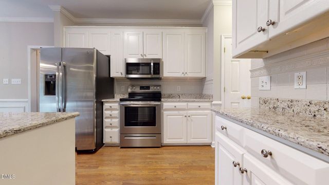 203 Rose Valley Woods, Cary, NC 27513