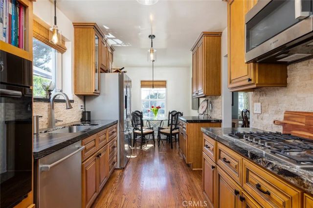 1641 E Orange Grove, Pasadena, CA 91104