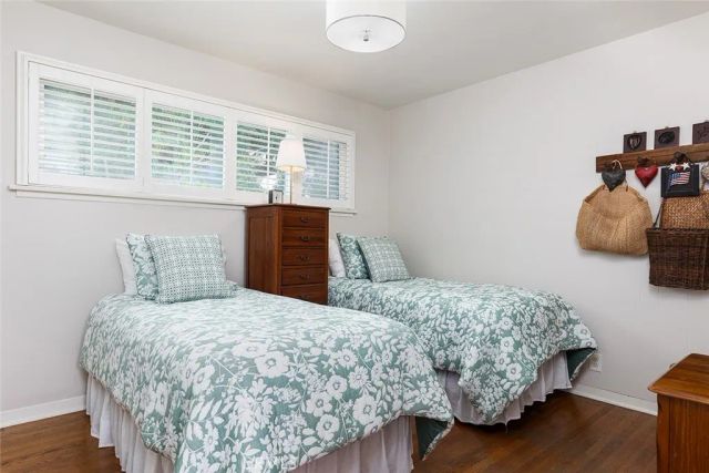 1641 E Orange Grove, Pasadena, CA 91104