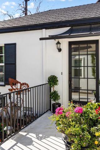 1641 E Orange Grove, Pasadena, CA 91104