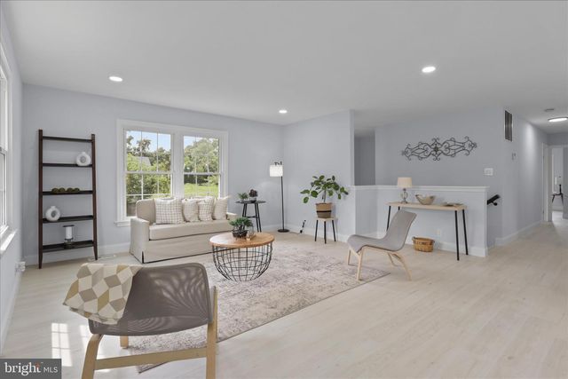 3416 SUNNY VIEW DR, Alexandria, VA 22309