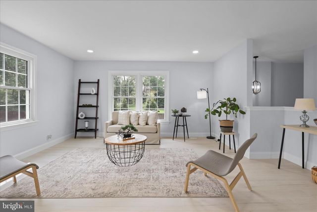 3416 SUNNY VIEW DR, Alexandria, VA 22309