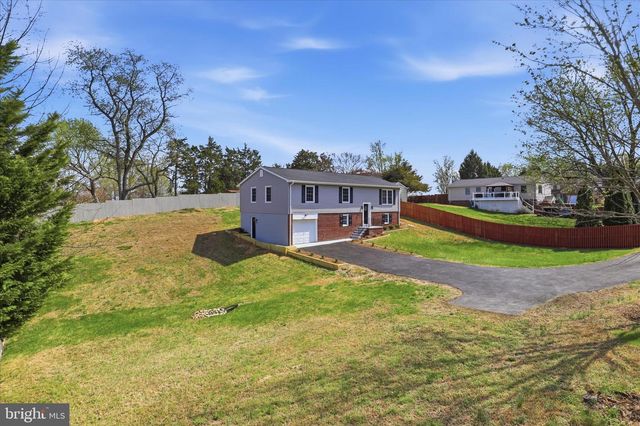 3416 SUNNY VIEW DR, Alexandria, VA 22309