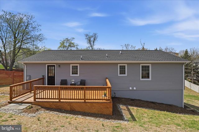 3416 SUNNY VIEW DR, Alexandria, VA 22309