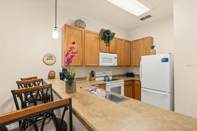 107 RUM RUN, Davenport, FL 33897