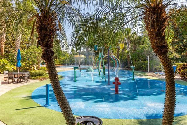 107 RUM RUN, Davenport, FL 33897