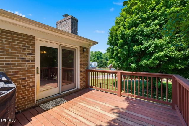 211 Independence Drive, Bristol, VA 24201