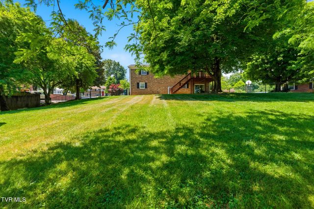 211 Independence Drive, Bristol, VA 24201