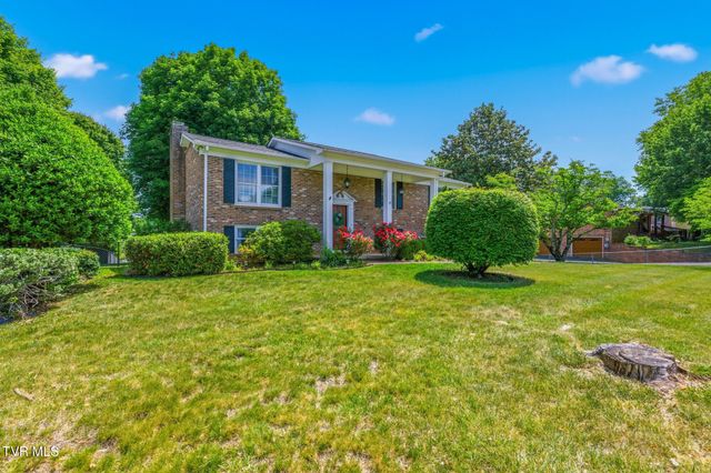 211 Independence Drive, Bristol, VA 24201