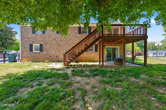 211 Independence Drive, Bristol, VA 24201