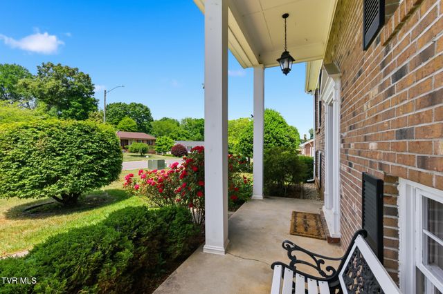 211 Independence Drive, Bristol, VA 24201