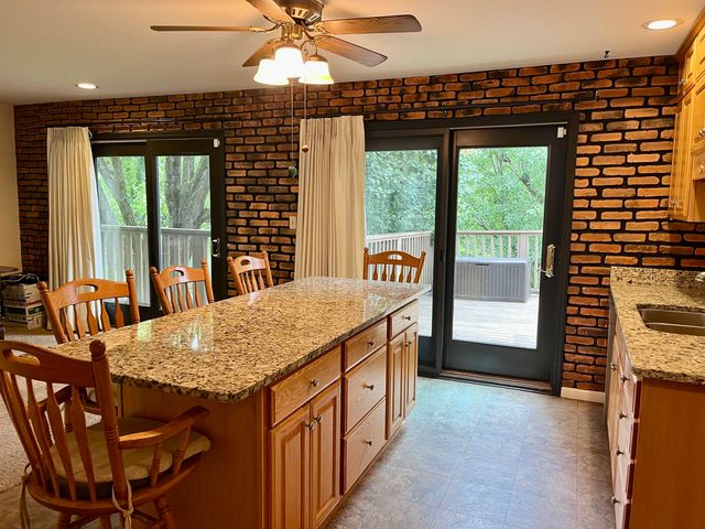 126 Honeysuckle Lane, Huntington, WV 25701