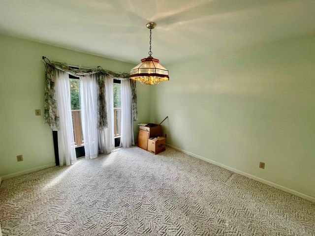 126 Honeysuckle Lane, Huntington, WV 25701