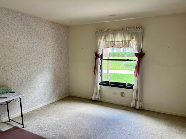 126 Honeysuckle Lane, Huntington, WV 25701